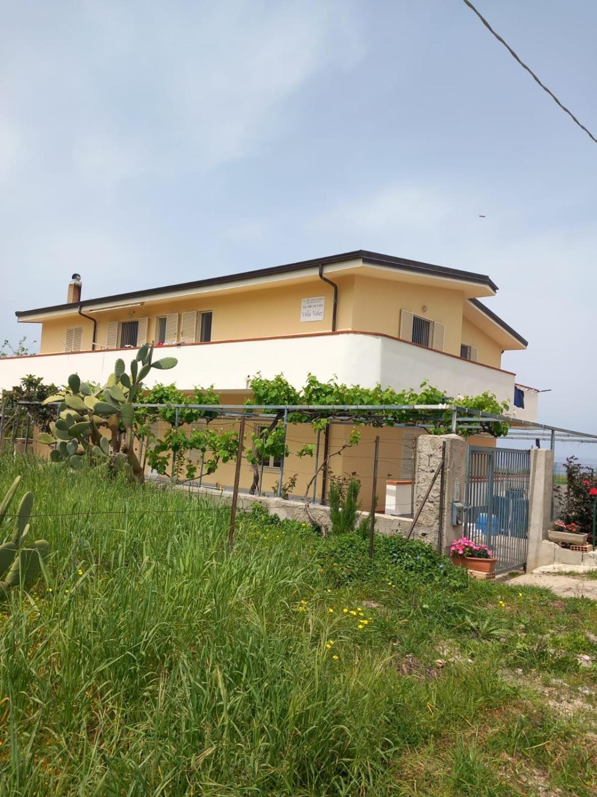 Villa Velez Tropea Exterior photo